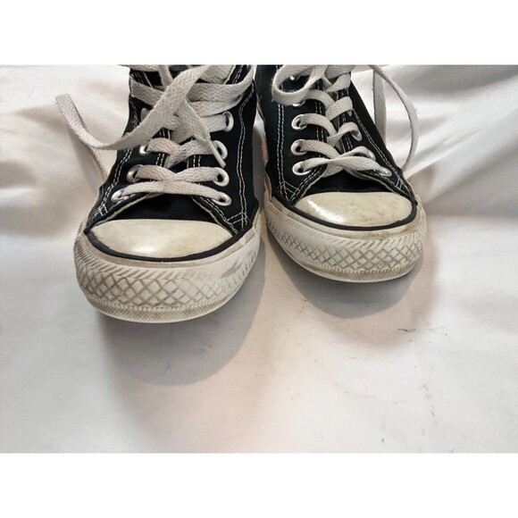 Converse Chuck Taylor All Star Low Top Black Canvas Sneakers Women’s 6.5 - Picture 2 of 10